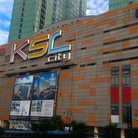 Terrace House Near Stulang Laut Ciq Midvalley Ksl For 7Pax Джохор-Бару Экстерьер фото